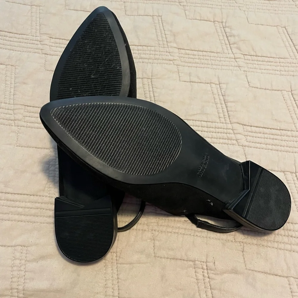 Black flat slides new w/o box - Picture 3 of 3